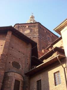 Xtrallusion photo gallery of Italy. Photos, pictures, images and photographs of the Italian Rivieras, the Italian Lakes, the Italian Alps, the Cinque Terre, the Amalfi coast and some of the most beautiful corners of Italy. Plus photos of Italian cities such as Pisa, Milan, Genoa and Rome.